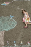 چرانقاشی روی زمین برای کودکان مهم است ؟ 7 Painting on the ground 1 1